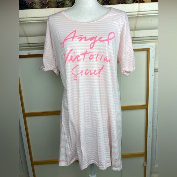 Victorias Secret Angel nightie w/cuffed short sleeves oversized 🌹 - Picture 2 of 7